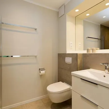 Strandgruen, App 07 *