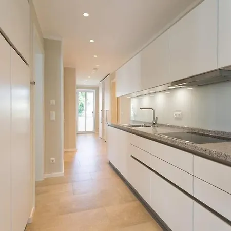 Strandgruen, App 07 *